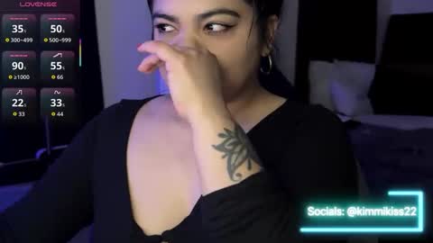Snapshot of kimmiakiss22 chatting on October 7, 12:06 am Kimmi online show from October 7, 12:06 am