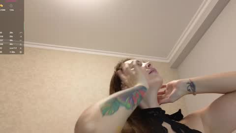 Snapshot of kimmie_ chatting on October 9, 6:13 pm Kimmie online show from October 9, 6:13 pm