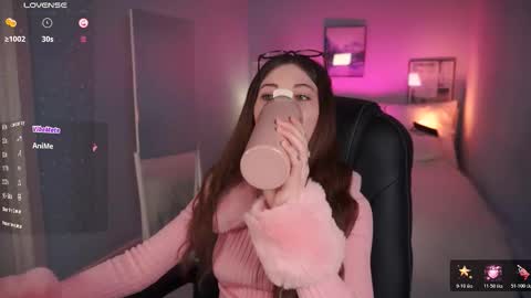  Your Kimmie  follow me  online show from February 26, 8:39 am