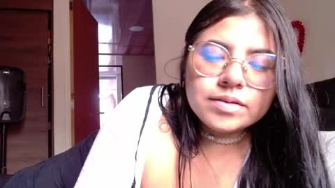 Kimmy online show from March 4, 3:59 pm
