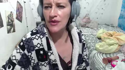 Kimmy online show from January 8, 8:49 am