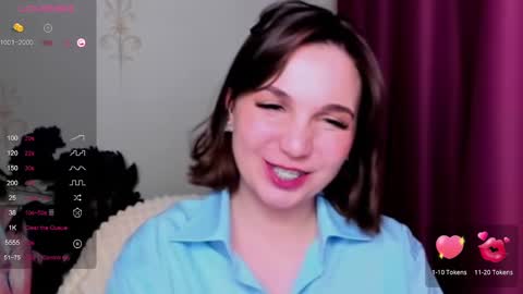 Snapshot of kindhazelhere_ chatting on March 4, 10:49 pm Hazel online show from March 4, 10:49 pm