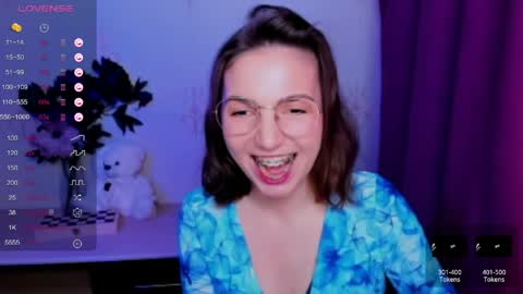 Hazel online show from April 18, 7:58 pm