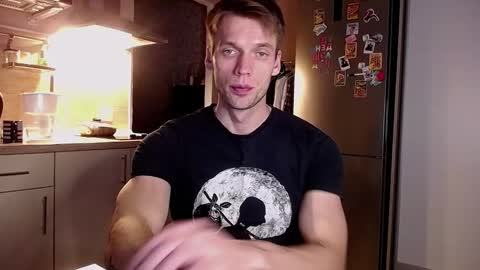 king_pong online show from December 14, 10:38 pm