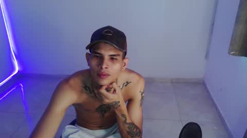 king_warlord online show from December 5, 6:49 pm