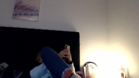 sexysexyhotwetpinkredpussy online show from October 30, 9:26 pm