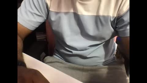 kingcobra_08 online show from April 15, 2:59 am