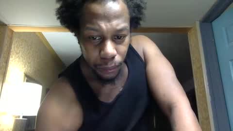 Snapshot of kinglibra420 chatting on February 10, 1:55 pm loyal fuck online show from February 10, 1:55 pm