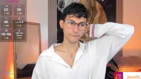  A L E X  online show from April 10, 3:01 am