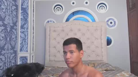 sebastian online show from December 19, 3:02 am