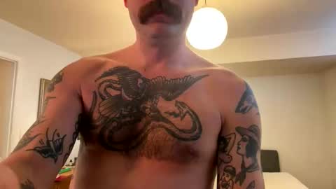 kingxhelm online show from March 10, 8:57 pm