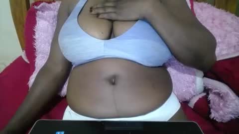Snapshot of kinky_kaiya chatting on September 29, 4:55 am kaiya online show from September 29, 4:55 am