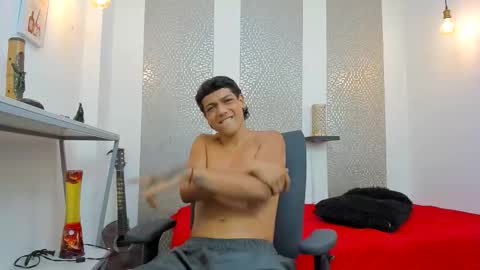 Snapshot of kinky_spice69 chatting on September 22, 6:56 pm online show from September 22, 6:56 pm