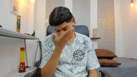 Snapshot of kinky_spice69 chatting on October 17, 1:04 pm online show from October 17, 1:04 pm