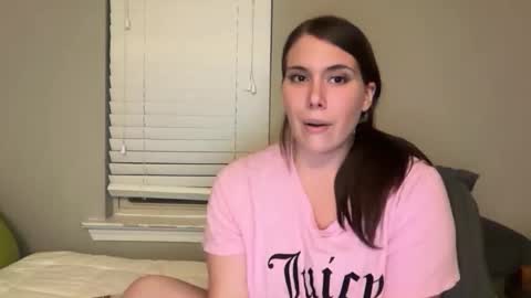 kinkycreative online show from November 18, 11:37 pm