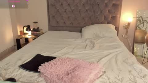 Jenny online show from May 14, 7:06 am