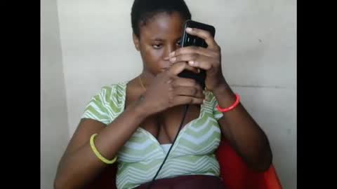 Snapshot of kinkyjuicexx chatting on September 25, 7:32 pm kinkyjuicexx online show from September 25, 7:32 pm