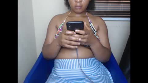 Snapshot of kinkyxxjuice chatting on September 14, 2:18 pm kinkyxxjuice online show from September 14, 2:18 pm