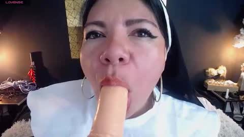 kinkyy_mom online show from December 3, 3:13 pm