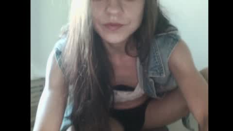 Kira1st  online show from July 2, 6:13 pm