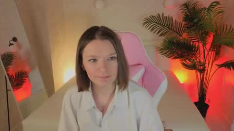 Kira online show from June 2, 9:11 am