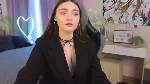 Snapshot of kira_jin chatting on March 2, 5:54 am kira_jin online show from March 2, 5:54 am