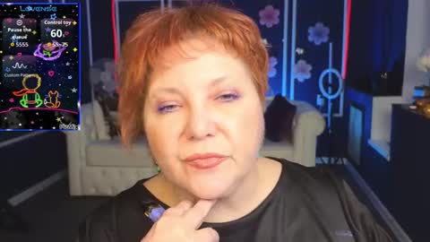 Snapshot of kira_kennet chatting on October 15, 8:37 am Kira Kennet online show from October 15, 8:37 am