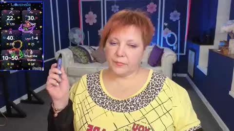Snapshot of kira_kennet chatting on October 18, 9:46 am Kira Kennet online show from October 18, 9:46 am