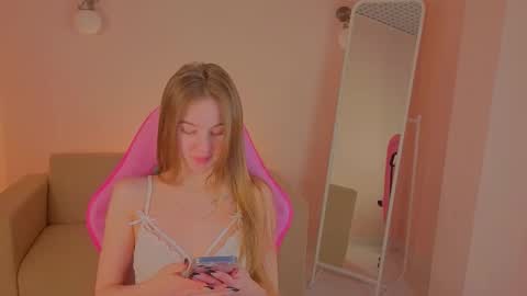 kirabesser online show from March 2, 2:38 am