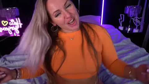 Kira online show from September 28, 1:25 am