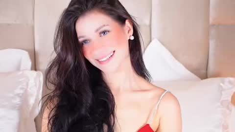 kira online show from March 9, 9:25 pm