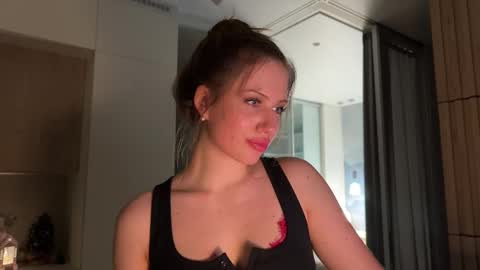 Kira online show from January 14, 5:21 pm