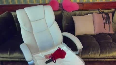 Kira online show from March 11, 3:56 pm