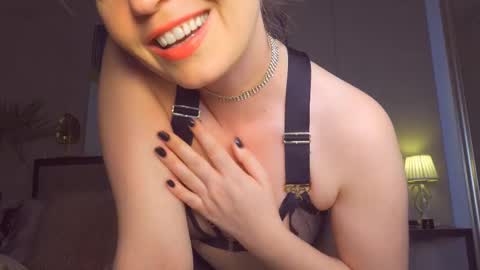 kirasunny online show from March 5, 9:24 pm