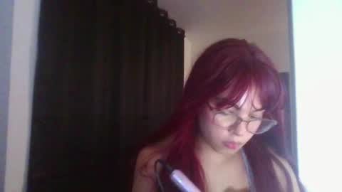 Snapshot of kiri_cute chatting on February 20, 5:23 am Kiri online show from February 20, 5:23 am