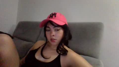 Snapshot of kiri_cute chatting on December 10, 5:07 am Kiri online show from December 10, 5:07 am