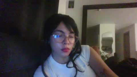 Snapshot of kiri_cute chatting on February 17, 4:53 am Kiri online show from February 17, 4:53 am