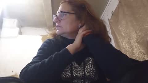 kissandvibe online show from October 21, 7:06 pm