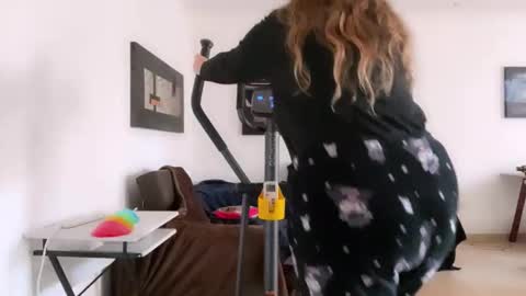 kissica online show from February 18, 3:56 pm