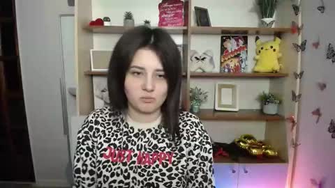 kissleoxx online show from May 11, 12:56 pm