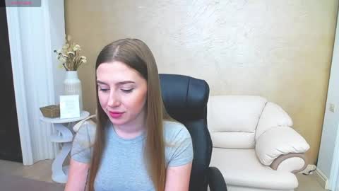 kissme_now online show from April 27, 1:08 pm