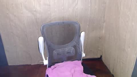 kissmycock_ online show from May 17, 12:25 pm