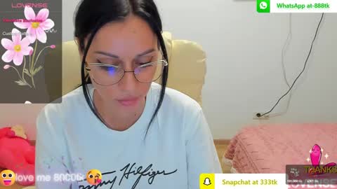 Snapshot of kisssnicol chatting on February 25, 5:08 pm kisssnicol online show from February 25, 5:08 pm