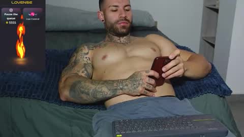 kite__ online show from October 17, 4:11 pm