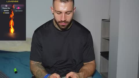 kite__ online show from November 27, 3:47 am