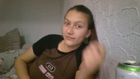 kiti_kitiss online show from November 18, 6:00 pm