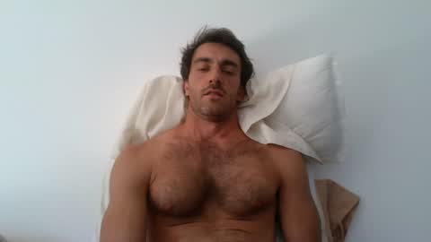 Snapshot of kitosssss chatting on February 25, 6:33 pm Steve Cocks online show from February 25, 6:33 pm