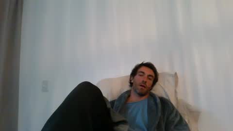 Snapshot of kitosssss chatting on September 19, 9:51 pm Steve Cocks online show from September 19, 9:51 pm
