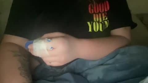 Kittenxd4 online show from December 22, 12:39 am