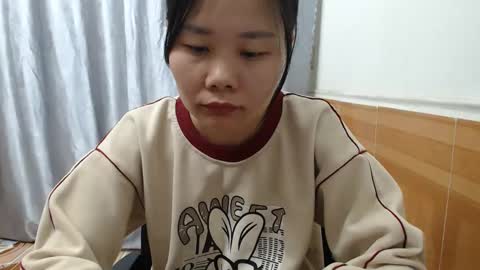 kitti_baby2x online show from November 8, 2:25 am